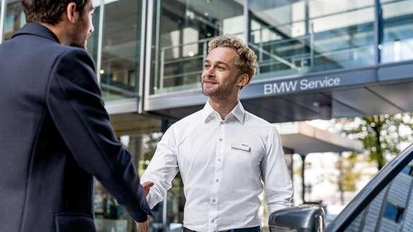 BMW SERVICE SZOLGÁLTATÁSOK.