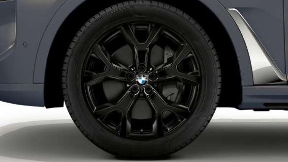 21" BMW könnyűfém keréktárcsa, Y-küllős 752, Jet fekete, TPMS szenzorokkal ellátott komplett téli ke
